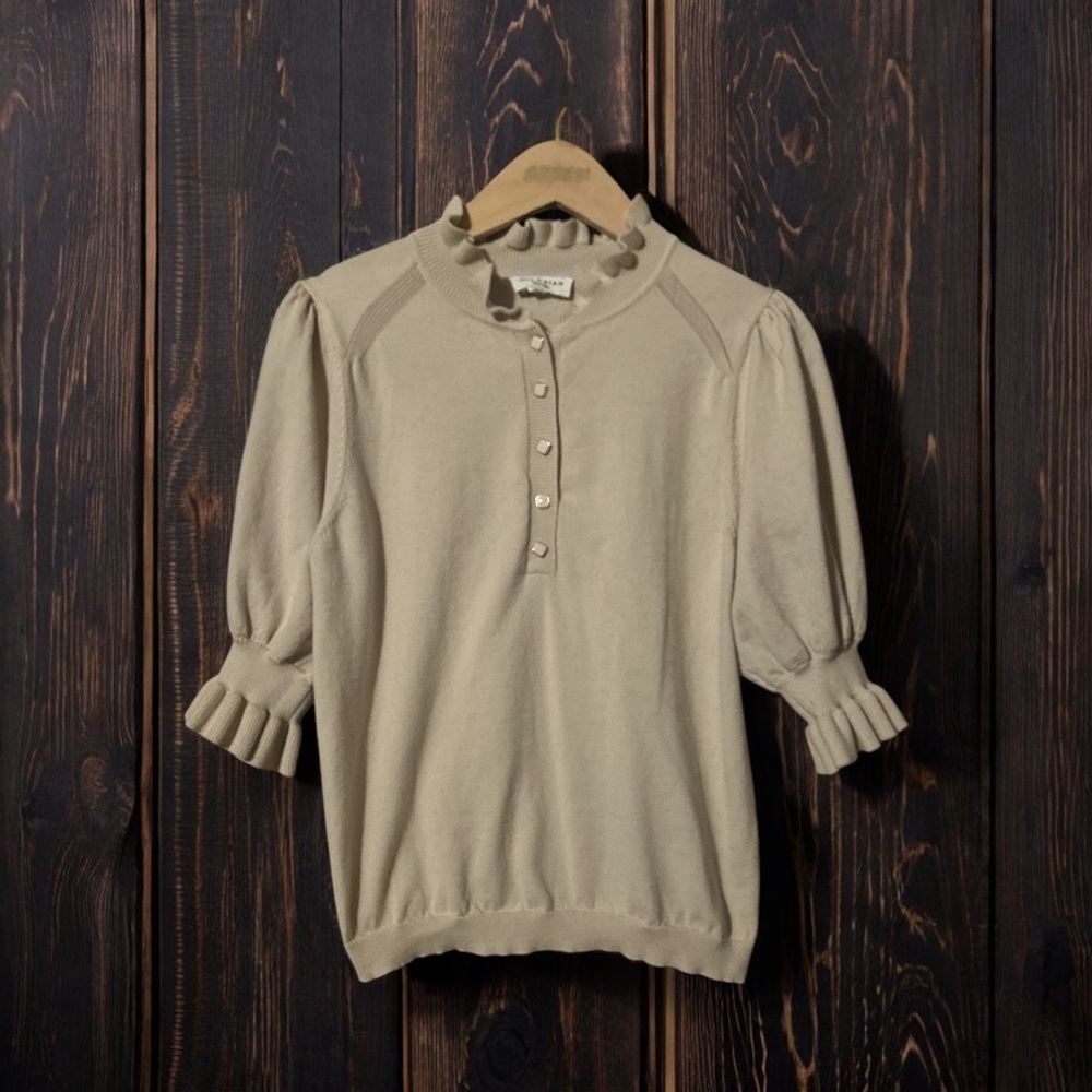 NWT Rio & Rian NY Ruffled Beige Blouse size Petite Large.